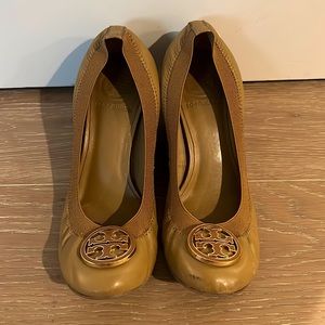 Tory Burch Nude Wedge Heels